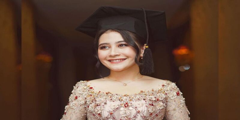 Prilly Latuconsina