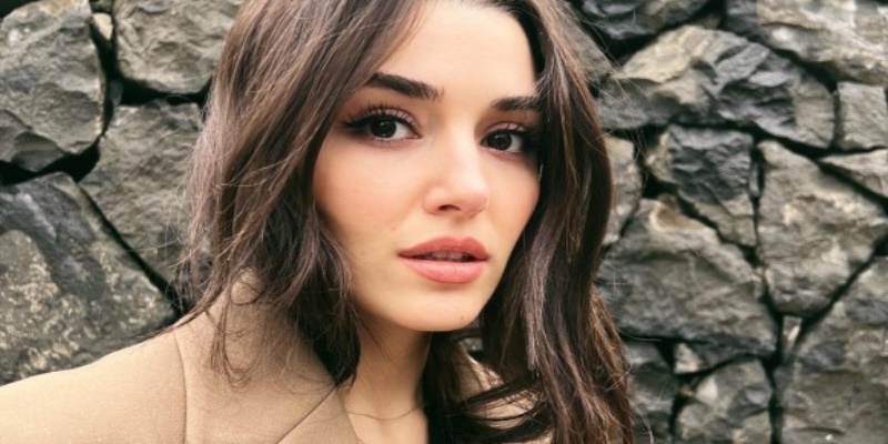 Hande Erçel